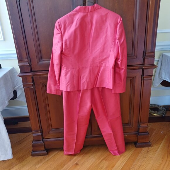 NOT FOR SALE 12 Petite Talbot's Silk 2-3 piece suit - Picture 3 of 16